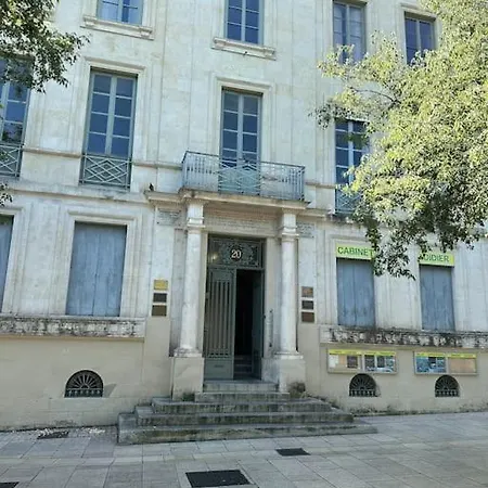 Spacieux Appart Alphonse Daudet Apartment